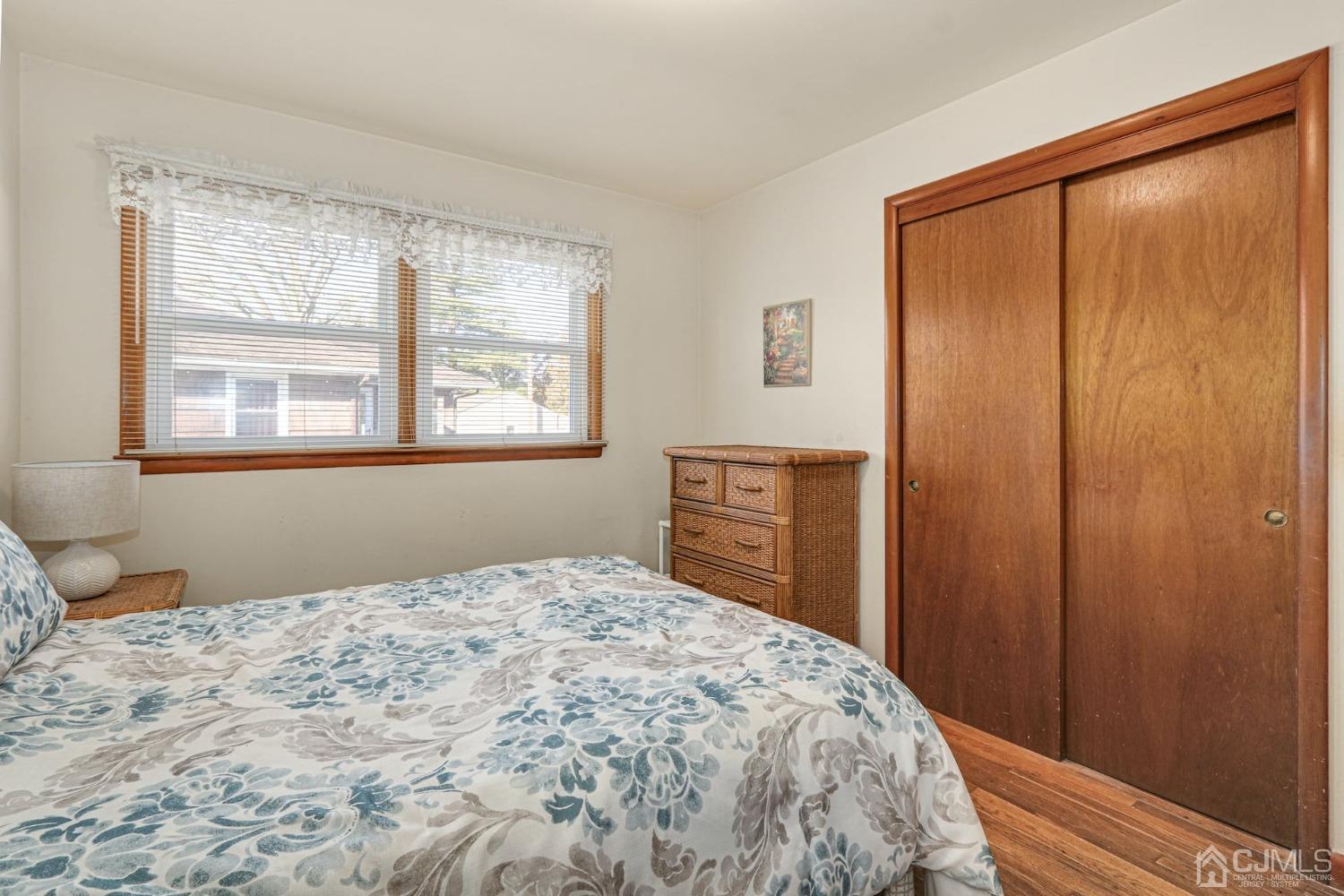 22 Morningside Road Colonia, NJ 07067 - Photo 23 of 31 a bedroom with a bed and a window