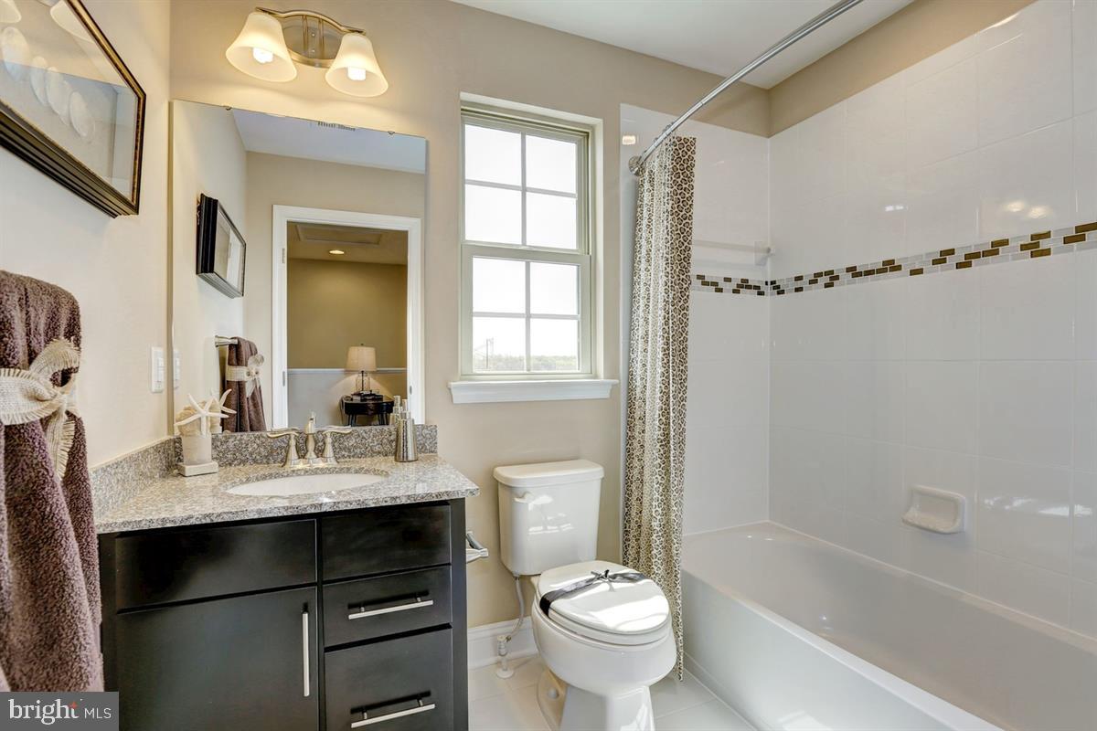 14152 Jaeger Road Clarksburg, MD 20871 - Photo 14 of 16 Gallery Image 14