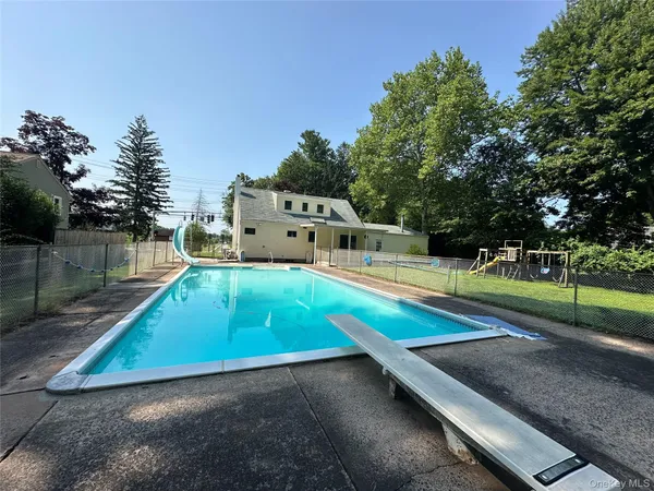 $711,000 | 382 Convent Road, Blauvelt, NY 10913