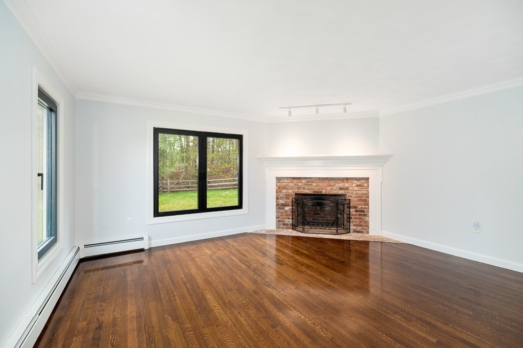 40 Sagamore Street Hamilton, MA 01982 - Photo 4 of 42