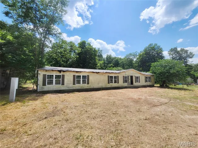 $19,900 | 632 Houston Drive, Bismarck, MO 63624