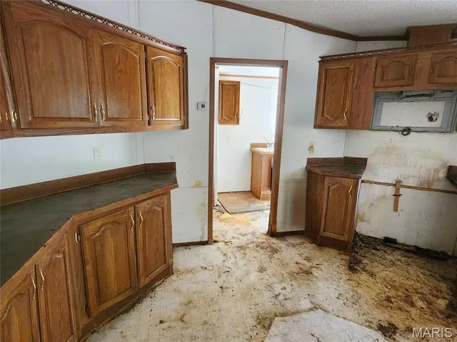 $19,900 | 632 Houston Drive, Bismarck, MO 63624