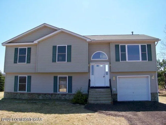$2,600 | 128 Bull Run, Long Pond, PA 18334