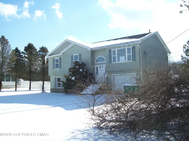 $2,600 | 128 Bull Run, Long Pond, PA 18334