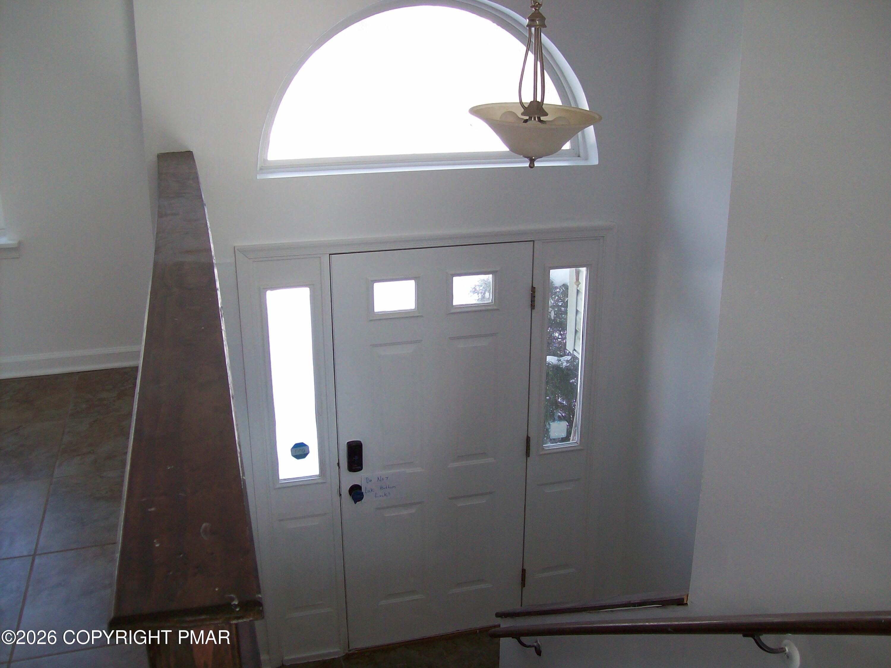 128 Bull Run Long Pond, PA 18334 - Photo 5 of 30 foyer