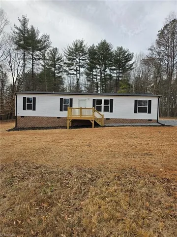$229,900 | 331 Johnson Road, North Wilkesboro, NC 28659