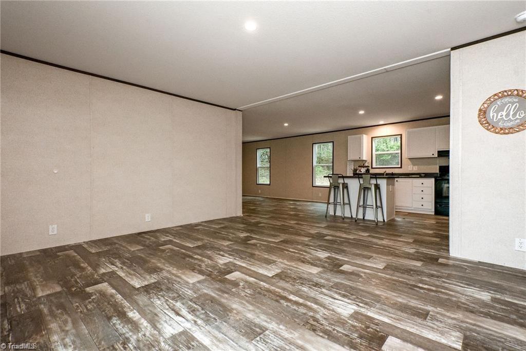 331 Johnson Road North Wilkesboro, NC 28659 - Photo 11 of 46