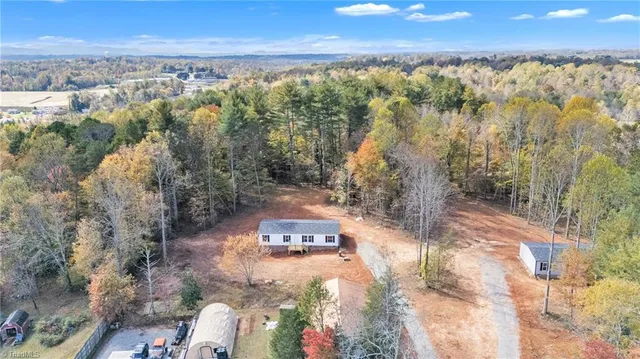 $229,900 | 331 Johnson Road, North Wilkesboro, NC 28659