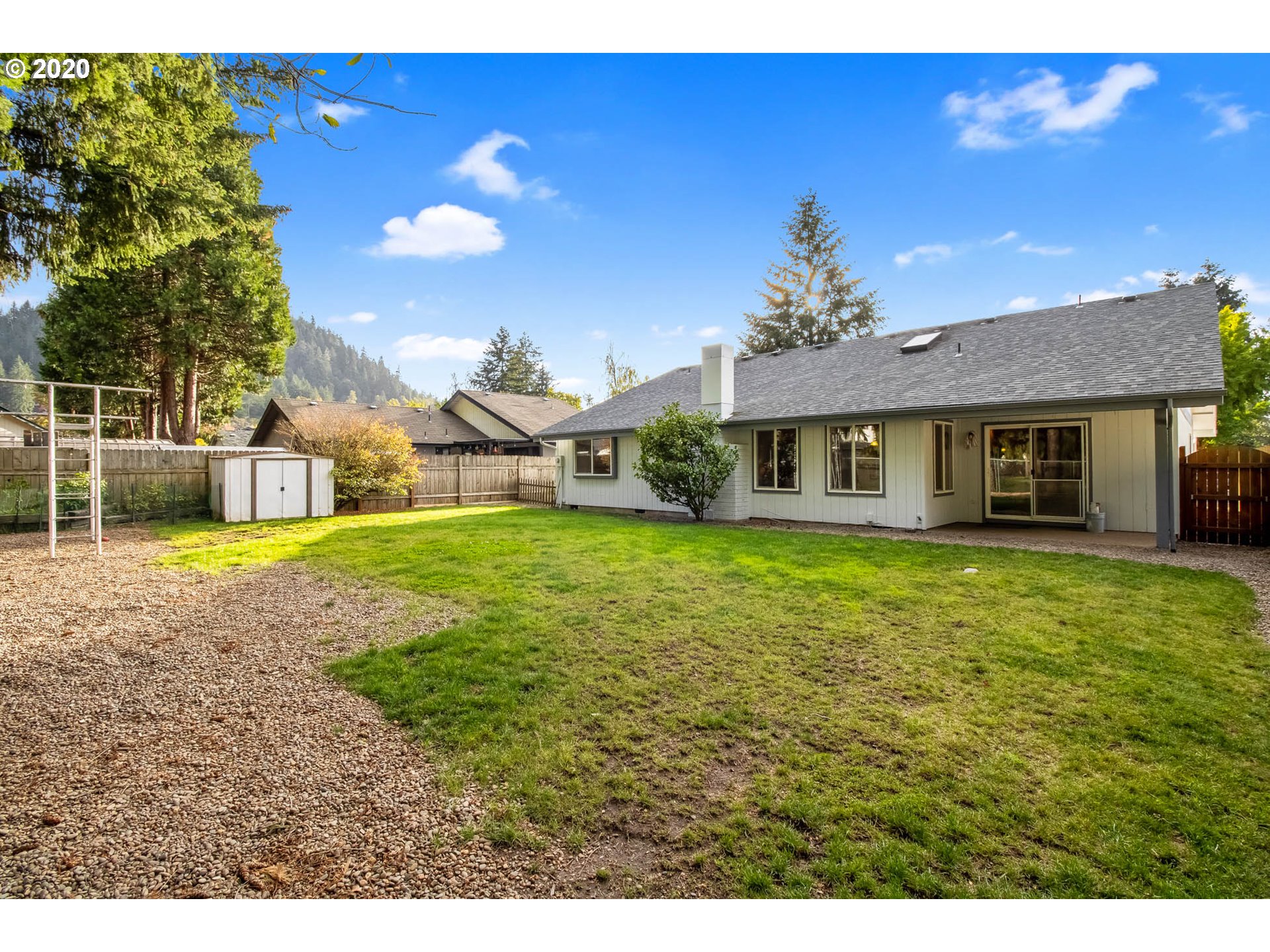 387 65th Street Springfield, OR 97478 - Photo 27 of 30
