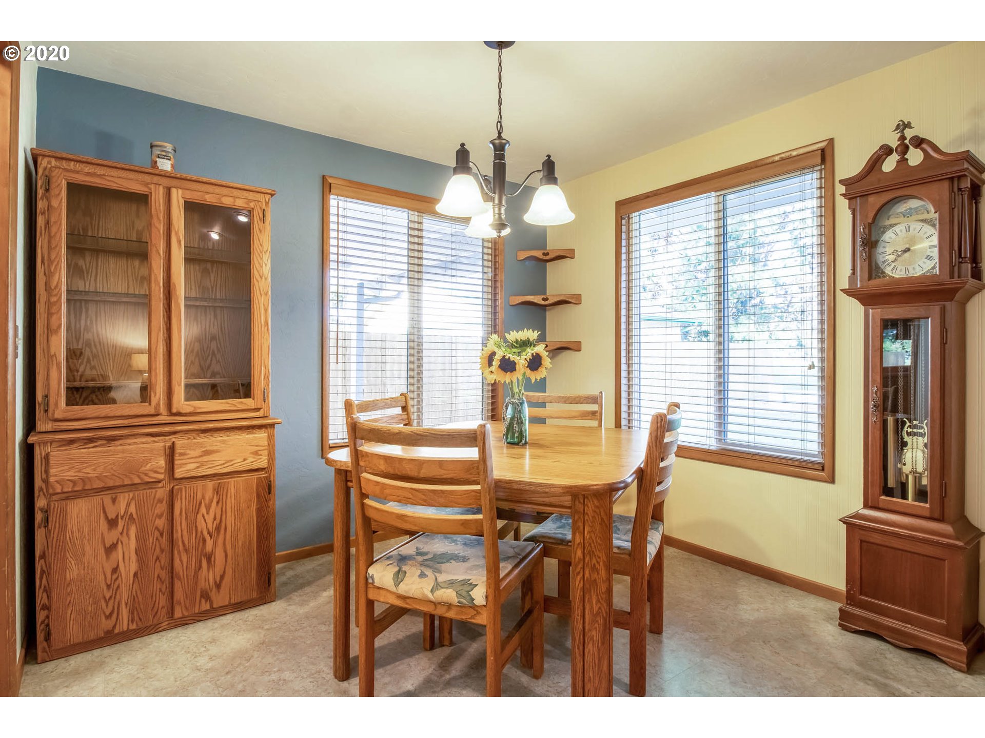 387 65th Street Springfield, OR 97478 - Photo 9 of 30