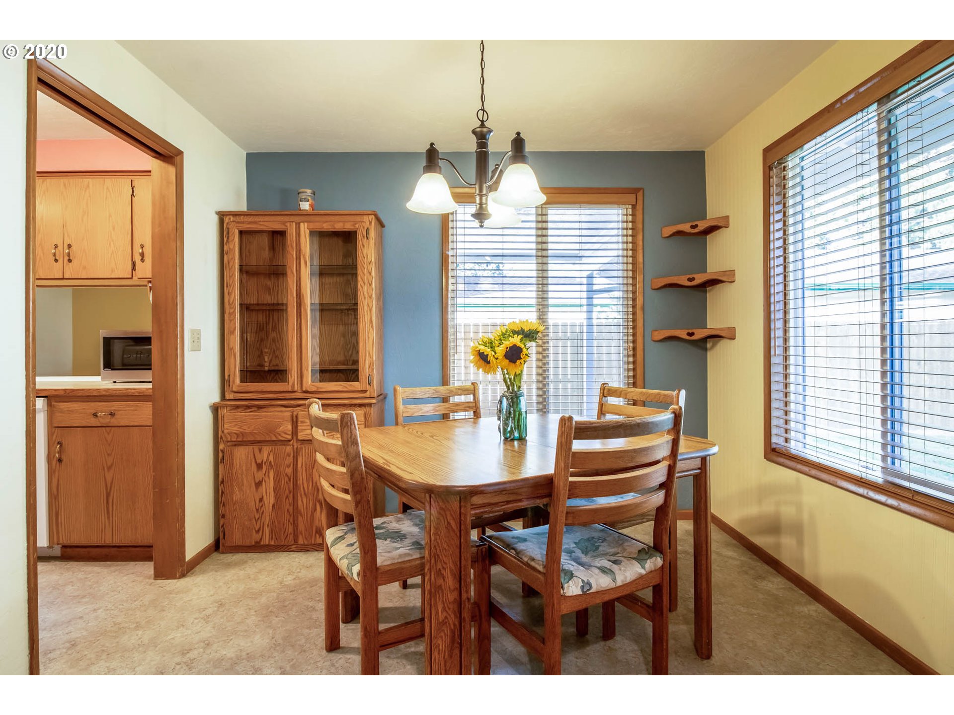 387 65th Street Springfield, OR 97478 - Photo 10 of 30