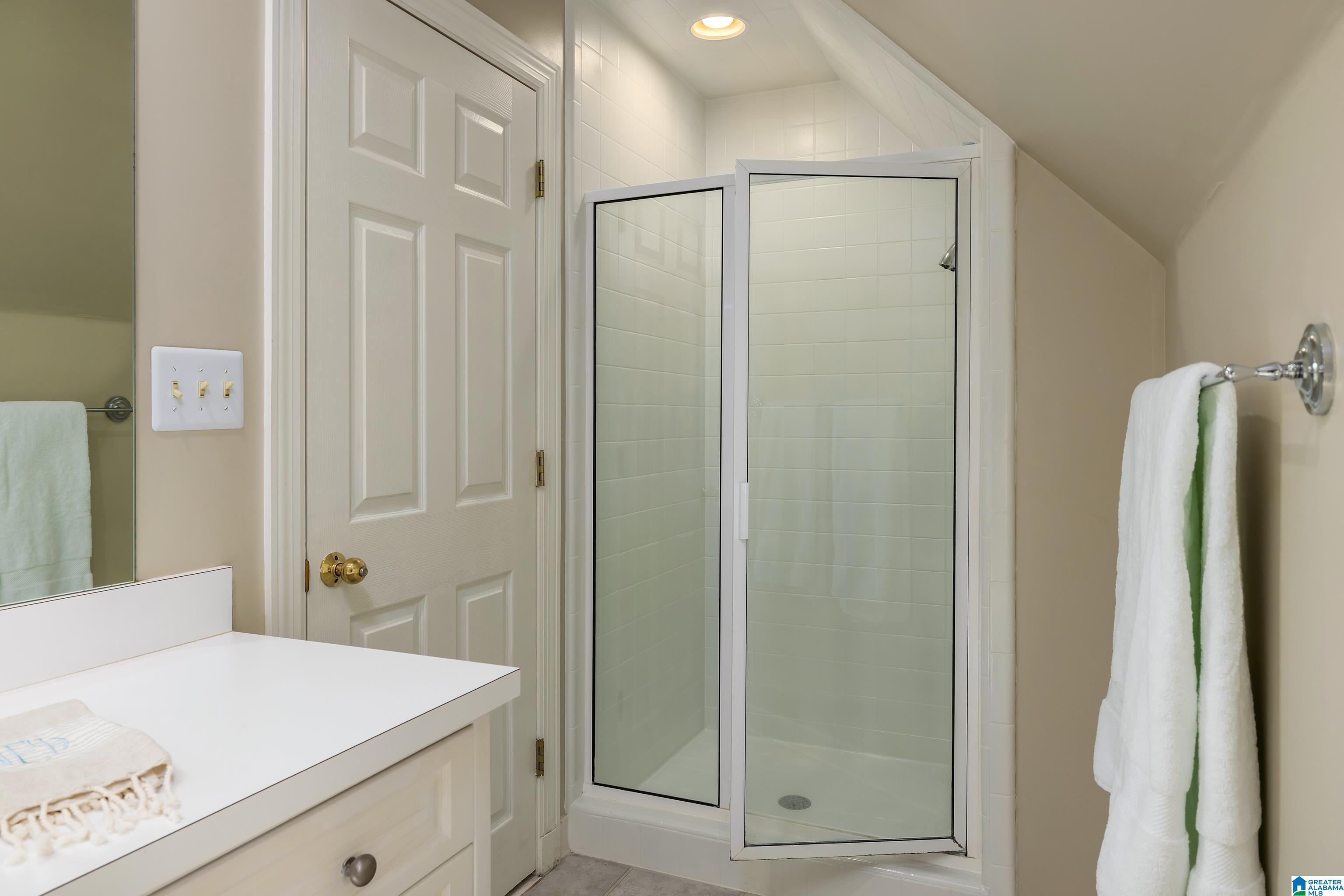 2642 Abingdon Road Birmingham, AL 35243 - Photo 63 of 90