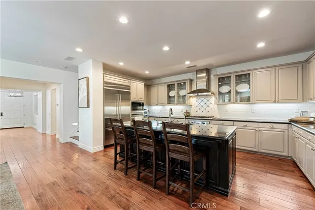 $1,650,000 | 26101 Knoll Court, Valencia, CA 91381