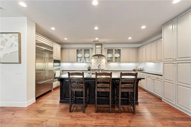 $1,650,000 | 26101 Knoll Court, Valencia, CA 91381