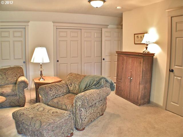 18888 Elder Road Oregon City, OR 97045 - Photo 14 of 16 Bonus Room