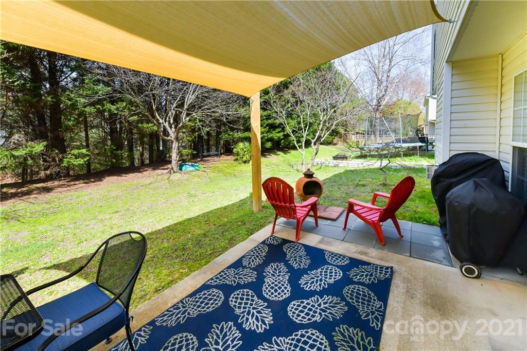 520 Red Oak Court Tega Cay, SC 29708 - Photo 4 of 28 Gallery Image 4