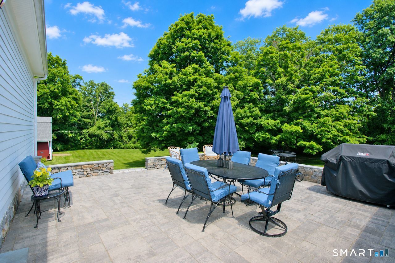 773 West Avon Road Avon, CT 06001 - Photo 8 of 40