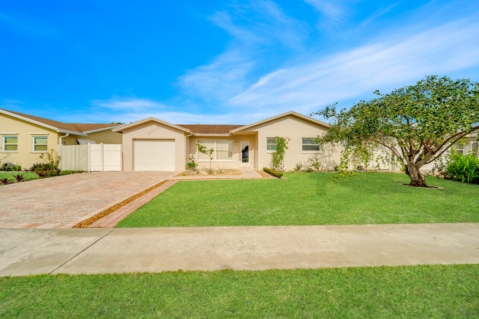 22612 Southwest 65th Way Boca Raton, FL 33428 - Photo 7 of 42 05-09-Exterior-5