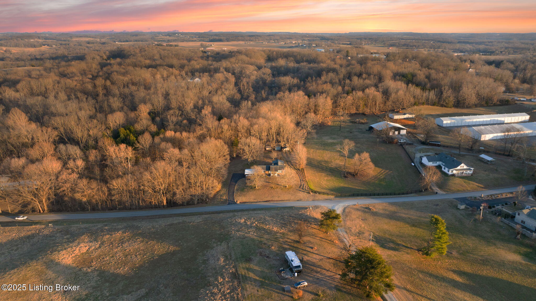206 North Lucas Road Glasgow, KY 42141 - Photo 81 of 86 81-web-or-mls-DJI_20250127185240_0078_D