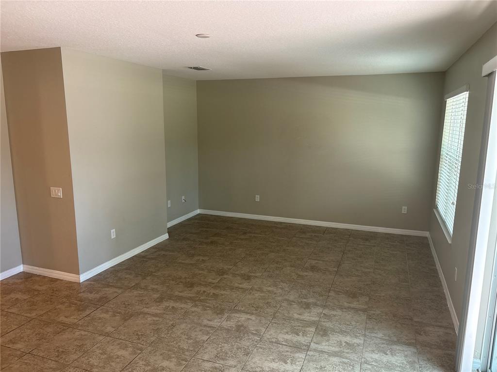 531 Pacito Way St. Cloud, FL 34769 - Photo 3 of 13