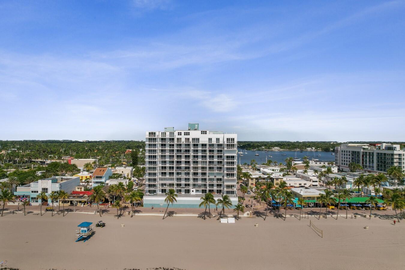 400 North Surf Road, Unit 305 Hollywood, FL 33019 - Photo 30 of 41 Aerial