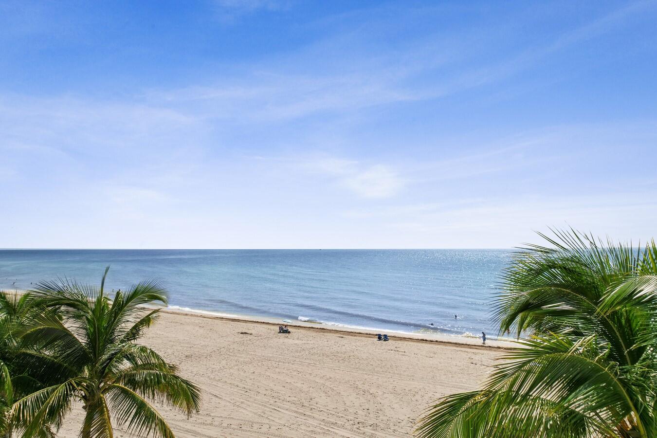 400 North Surf Road, Unit 305 Hollywood, FL 33019 - Photo 34 of 41 Beach Access