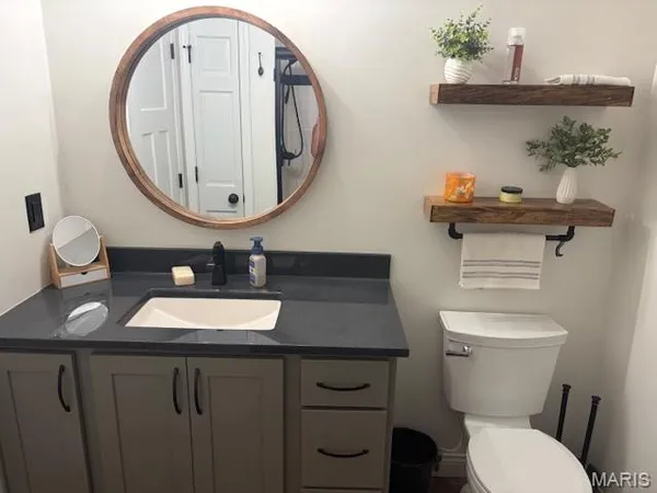 $235,000 | 499 West Oak Street, Aviston, IL 62216