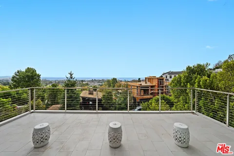 $5,699,000 | 1324 Monument Street, Pacific Palisades, CA 90272
