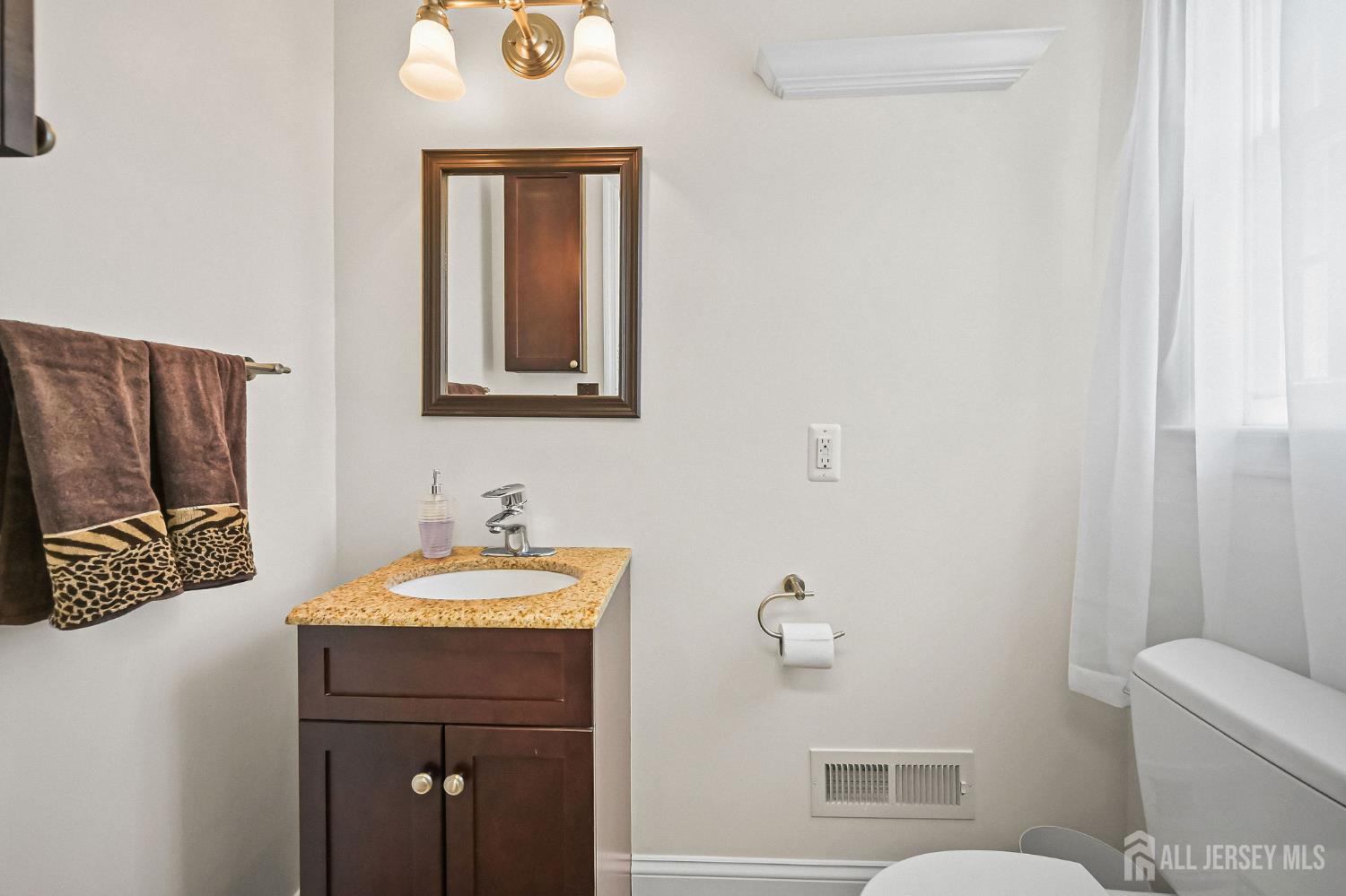 56 Corona Road East Brunswick, NJ 08816 - Photo 28 of 40