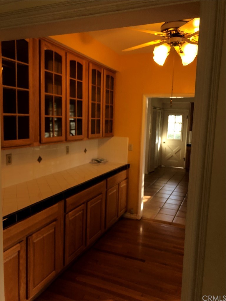 2001 Oak Street South Pasadena, CA 91030 - Photo 8 of 28