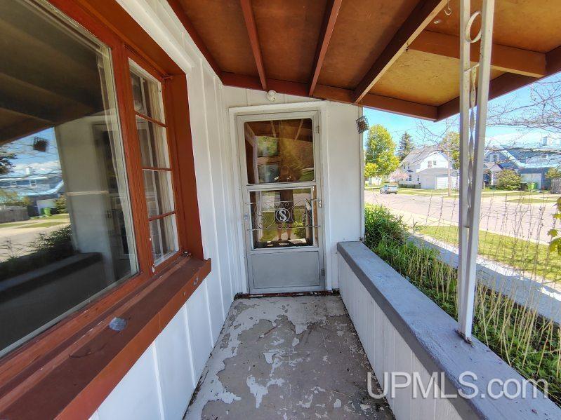 415 Birch Street Munising, MI 49862 - Photo 2 of 62