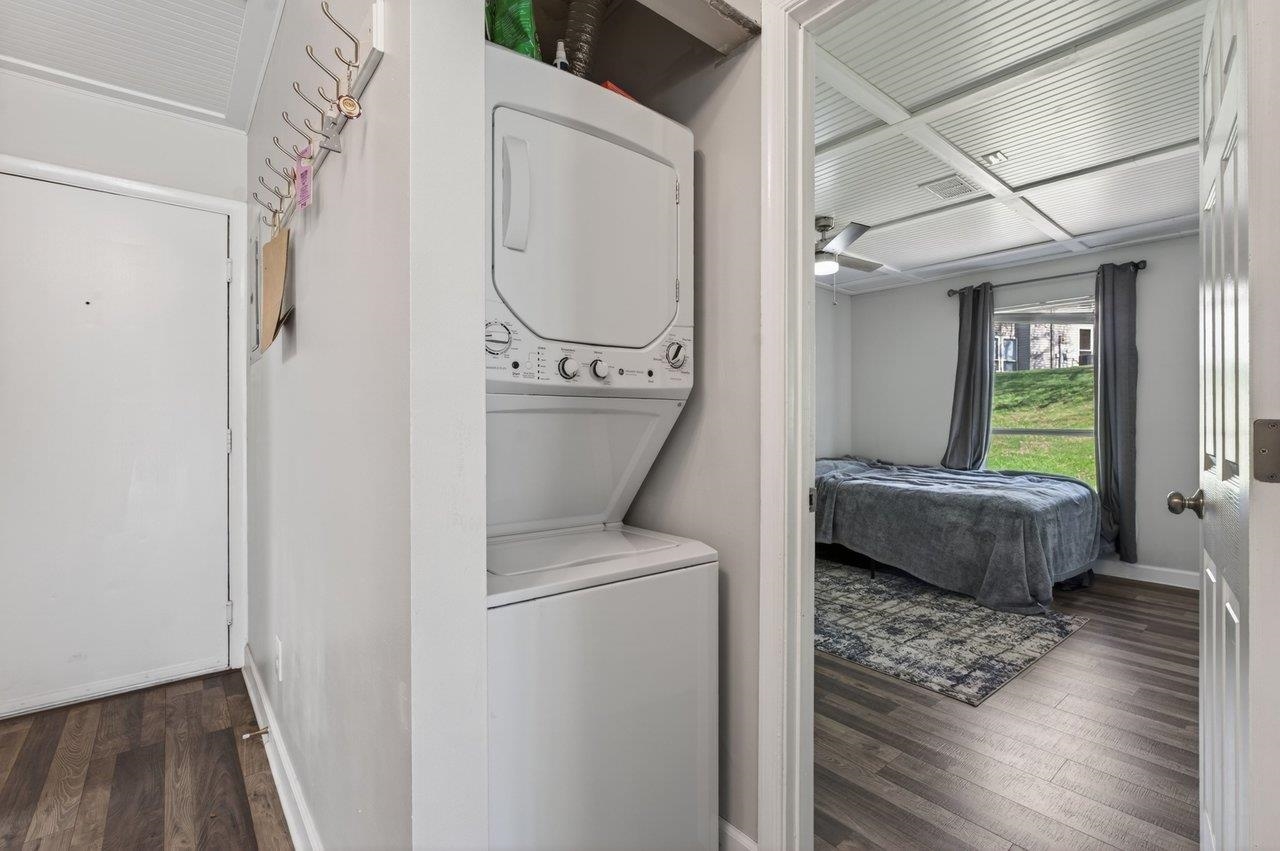 1336 Hunters Road, Unit C Harrisonburg, VA 22801 - Photo 17 of 32