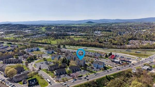 $209,000 | 1336 Hunters Road, Unit C, Harrisonburg, VA 22801