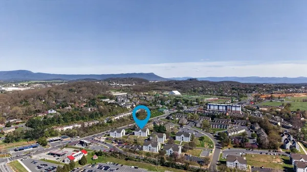 $209,000 | 1336 Hunters Road, Unit C, Harrisonburg, VA 22801