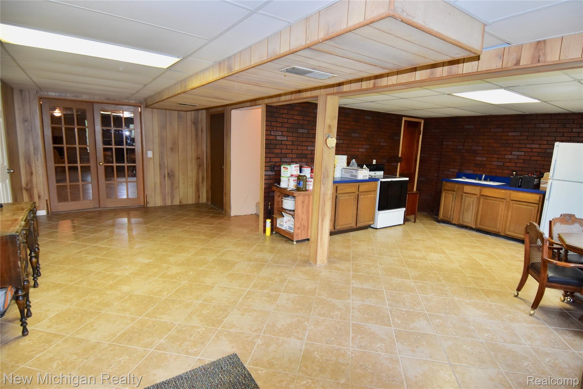 6434 Gale Road Atlas, MI 48411 - Photo 19 of 28 43F571D1-1ABE-4EF4-93E1-E599A7DD1C19.jpeg