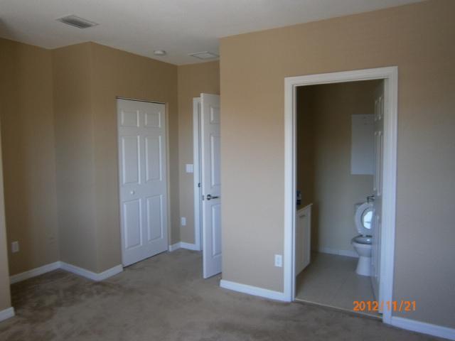 1990 Alamanda Way Riviera Beach, FL 33404 - Photo 5 of 7 Additional Photo
