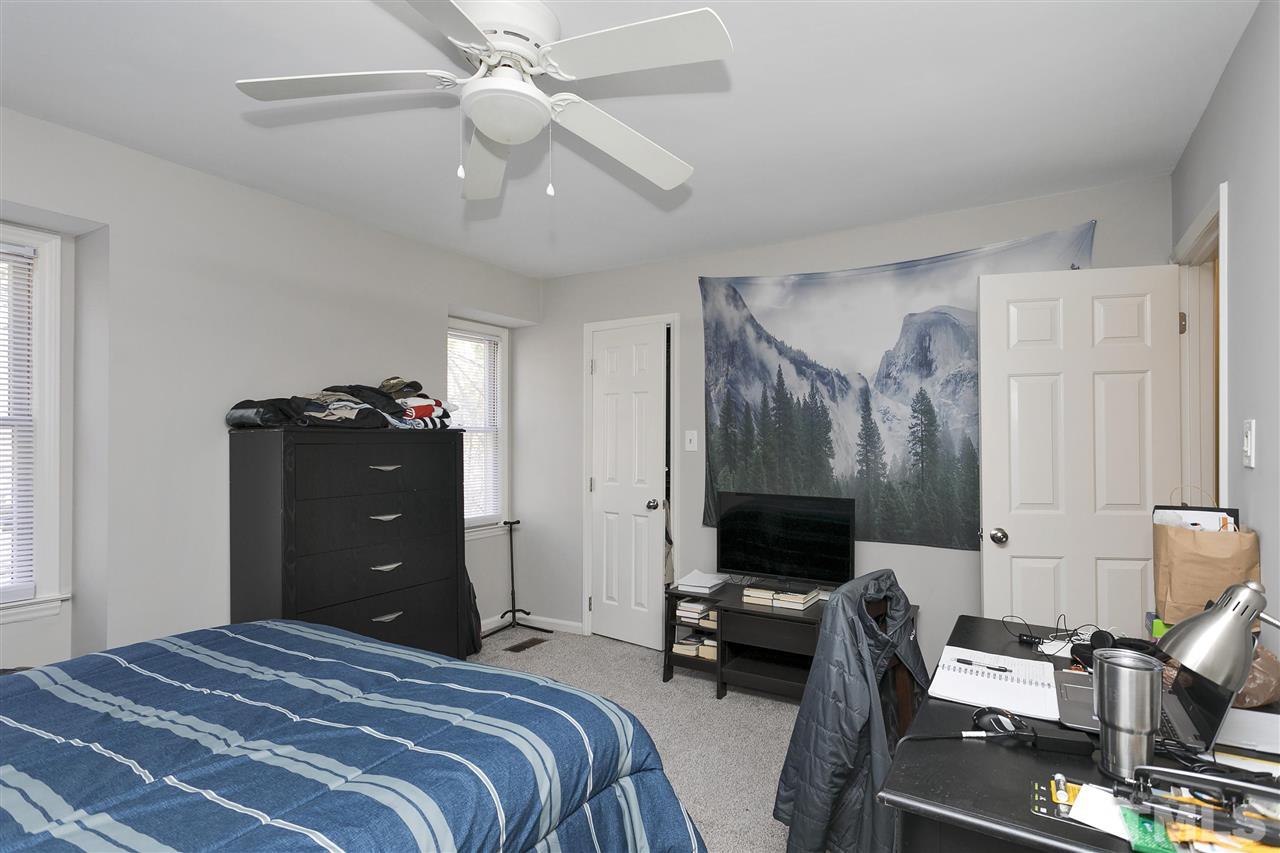 727 Benchmark Drive Raleigh, NC 27615 - Photo 11 of 22