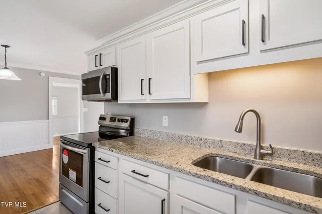 $1,750 | 166 Valleyview Street, Unit 6, Gray, TN 37615