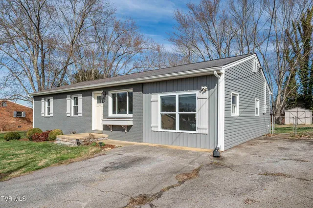 $1,750 | 166 Valleyview Street, Unit 6, Gray, TN 37615