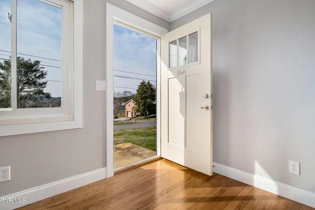 $1,750 | 166 Valleyview Street, Unit 6, Gray, TN 37615