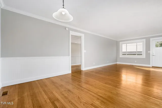 $1,750 | 166 Valleyview Street, Unit 6, Gray, TN 37615