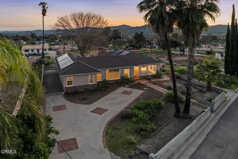 $899,000 | 344 West Loma Alta Drive, Altadena, CA 91001