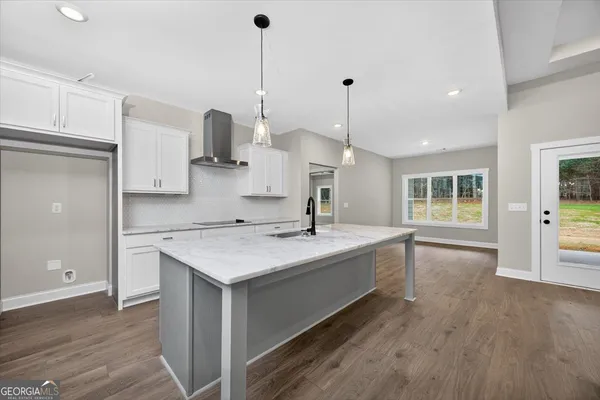 $639,914 | 98 Mud Bridge Road, The Rock, GA 30285