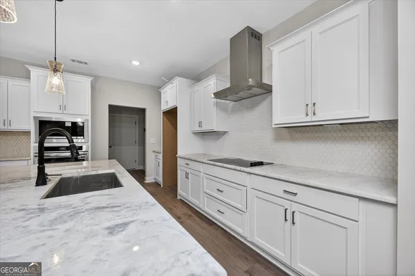 $639,914 | 98 Mud Bridge Road, The Rock, GA 30285