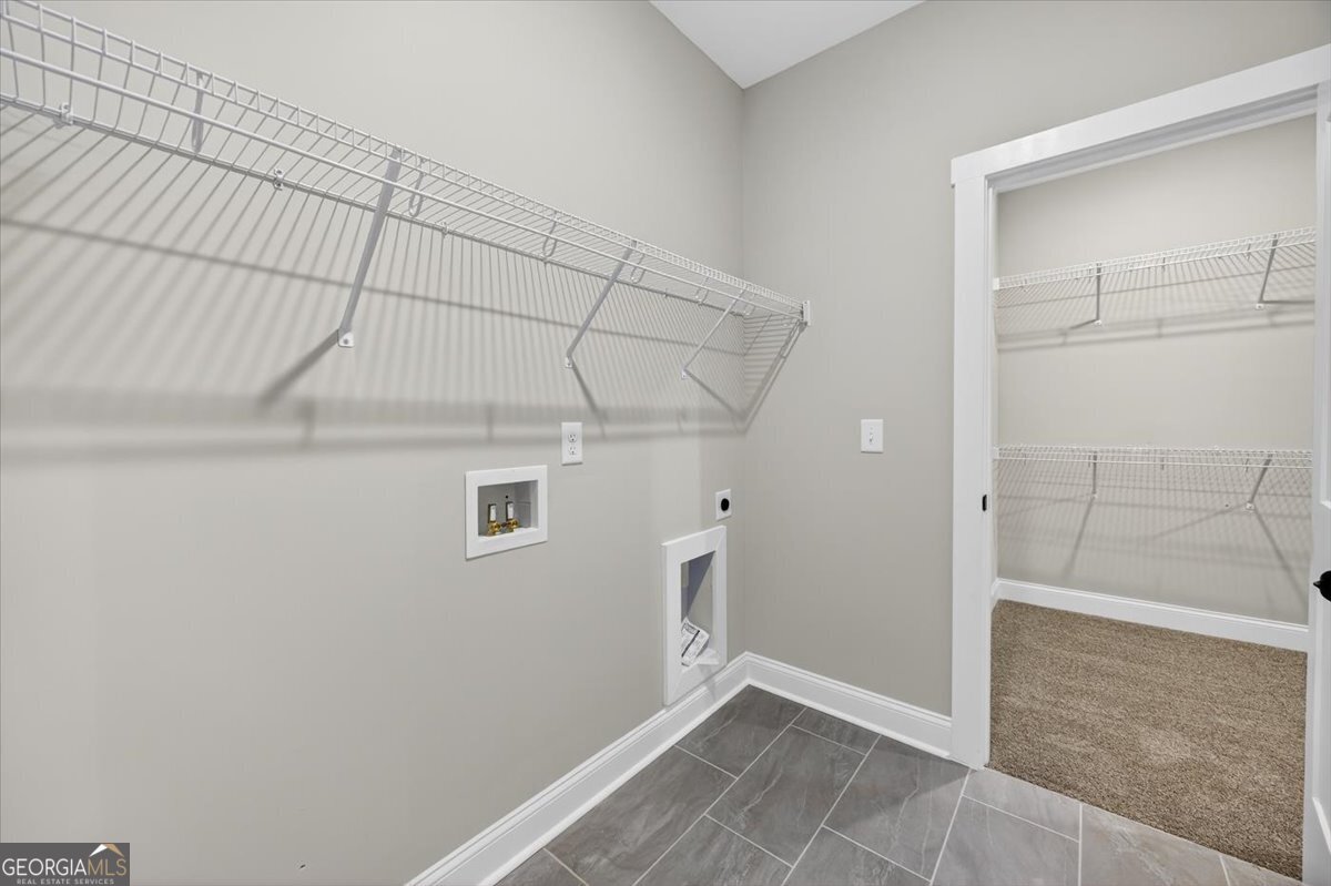 98 Mud Bridge Road The Rock, GA 30285 - Photo 31 of 47 a view of a small space