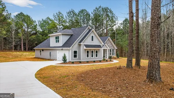 $639,914 | 98 Mud Bridge Road, The Rock, GA 30285