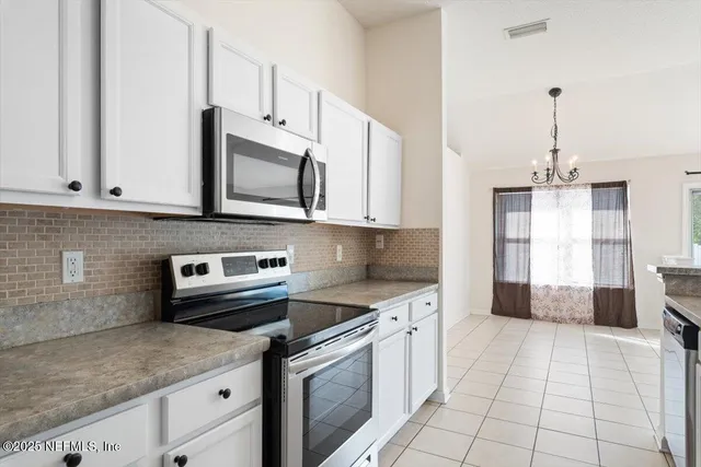 $337,500 | 3780 Juliet Leia Circle West, Jacksonville, FL 32218