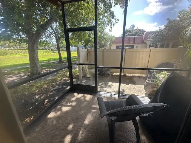 $1,900 | 134 South Cypress Road, Unit 411, Pompano Beach, FL 33060