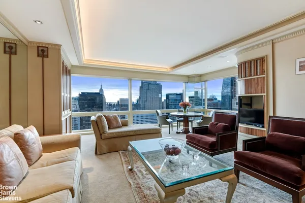 $2,985,000 | 721 5th Avenue, Unit 59A | Midtown East