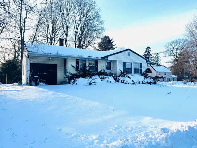 $250,000 | 80 Forest Street, Middleboro, MA 02346